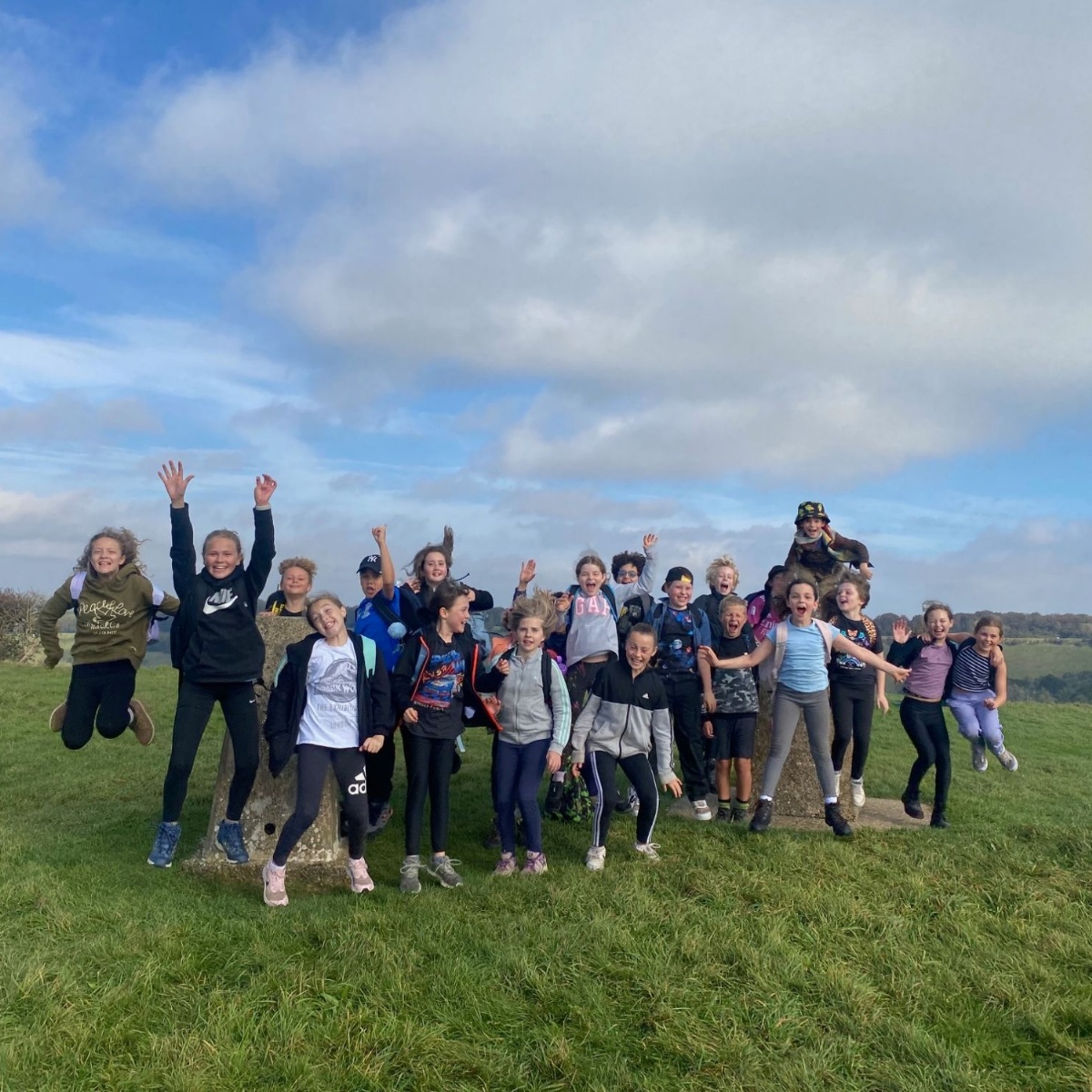 Droxford Junior School - Year 5 / 6 walk 14km to Old Winchester Hill ...